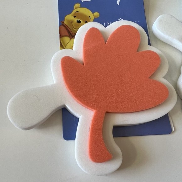 Disney Wall Decor Disney Winnie The Pooh Beehive And Leaf Foam